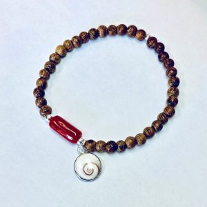 bracelet corail bois de santal et oeil de Sainte Lucie de Méditerranée