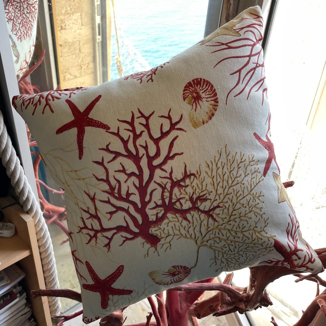 housse de coussin motifs corail rouge