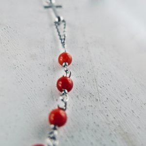 Collier rosaire en corail rouge de Bonifacio et argent