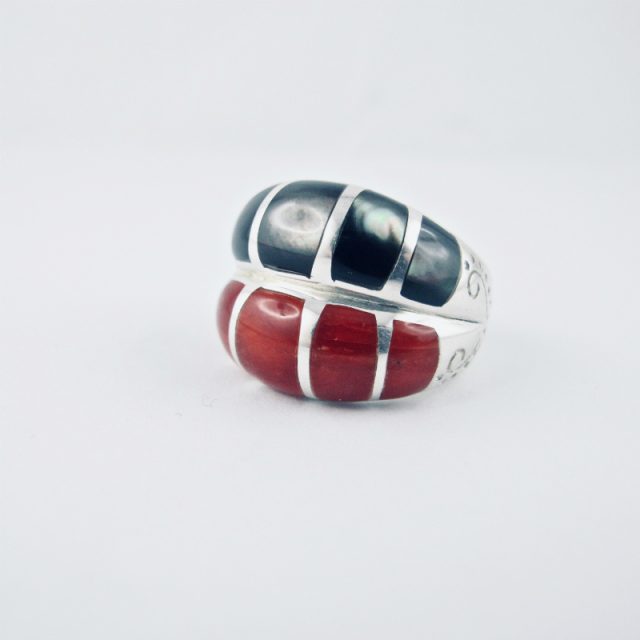 bague alliance duo corail rouge et nacre black lip, argent massif