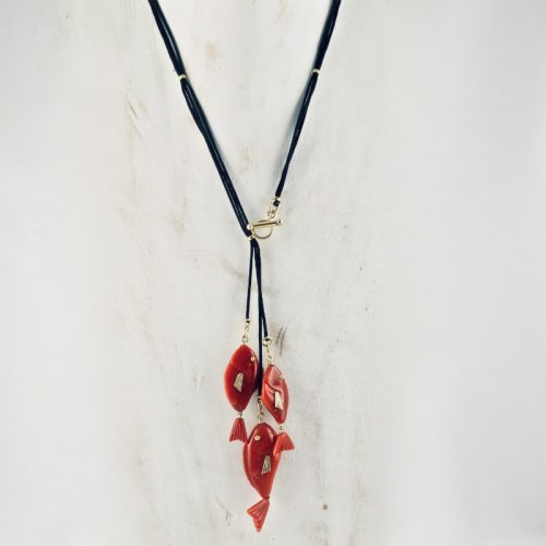 Collier 3 petits poissons rouges suspendus