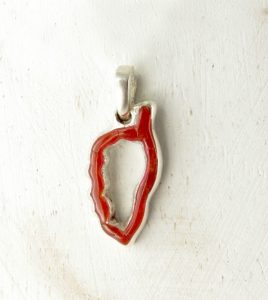 pendentif corse corail rouge et argent